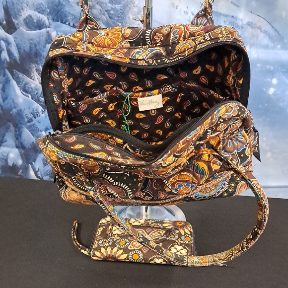 Vera Bradley Brown and Orange Paisley Travel Bag - Picture 2 of 4